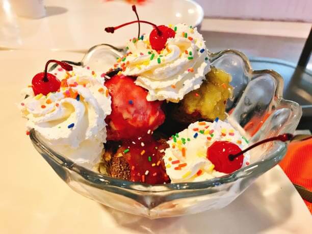 Dessert delivery near me—open now