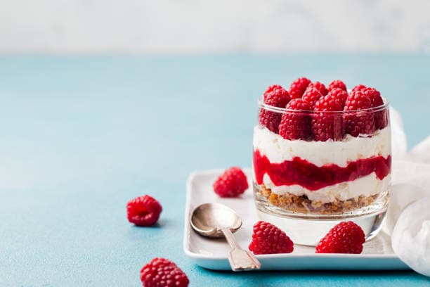 Dessert shop near me open now